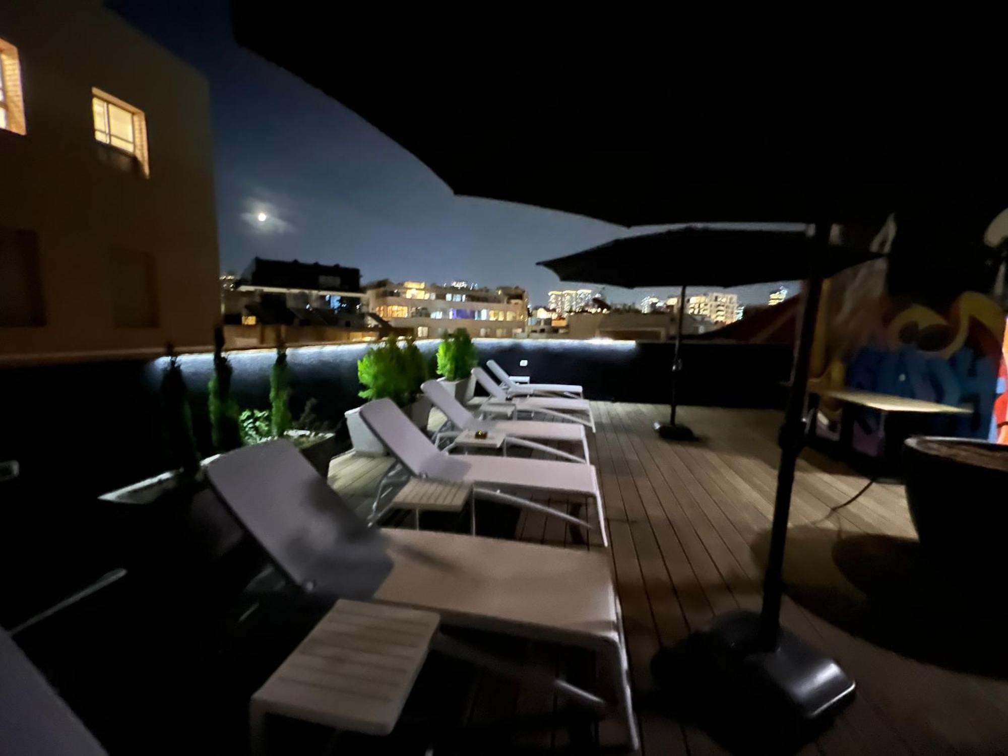 Beer Garden Hotel Tel Aviv-Jaffa Exterior foto